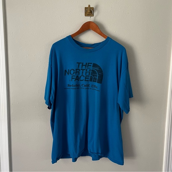 The North Face Blue Tee Berkeley, California USA Size XXL - Picture 9 of 9